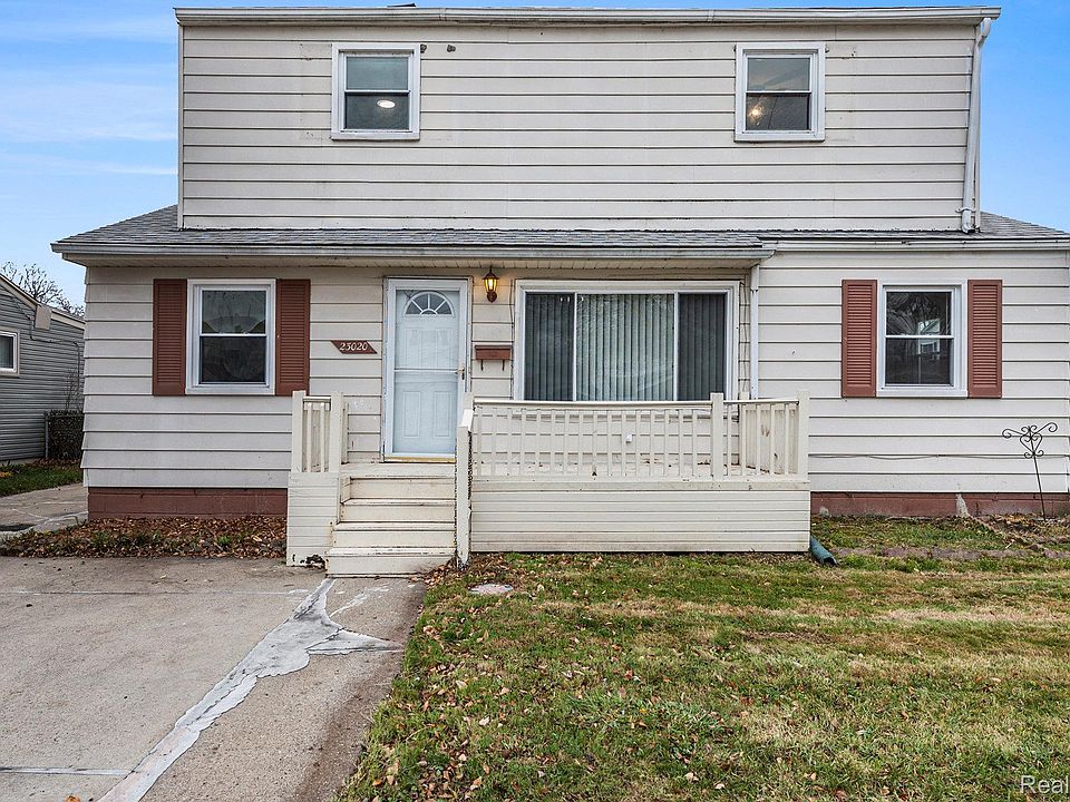 1st image of 23020 Avon St