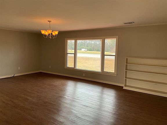 5th image of 5304 Karnack Hwy