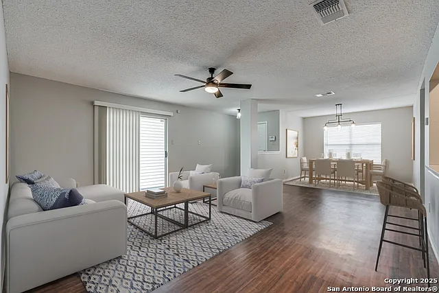 16522 Alwick Ln — Photo 5