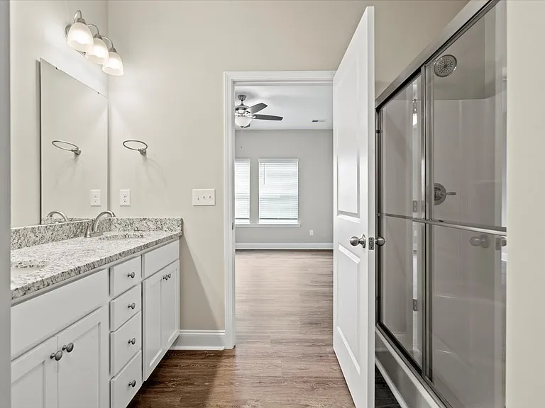 1466 Summergate Dr — Photo 29