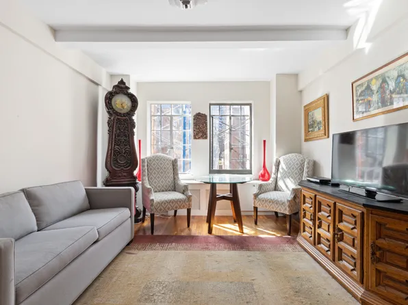 5 Tudor City Place image 1 of 10