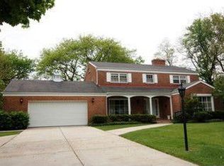 2326 Flossmoor Rd, Flossmoor, IL 60422