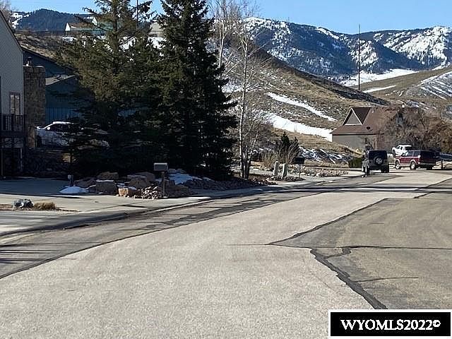 2nd image of 4131 Deer Run