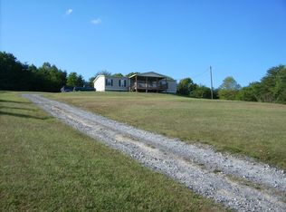 2828 Teaberry Rd, Ronceverte, WV 24970