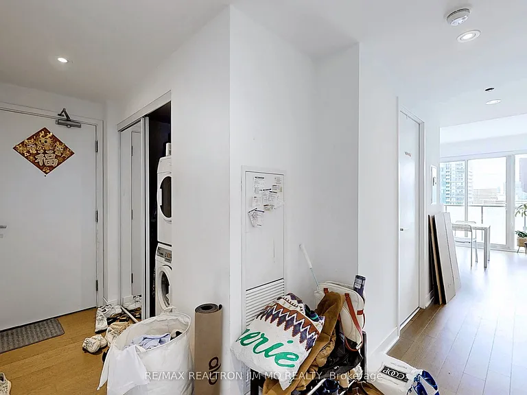 15 Grenville St #3503 — Photo 31