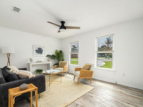 4th image of 119 Ashwood Dr