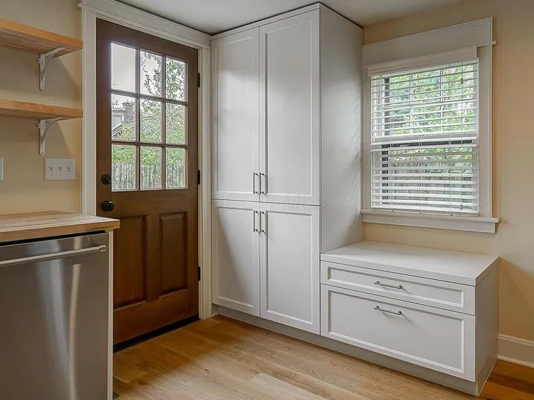 131 Lansing St — Photo 13