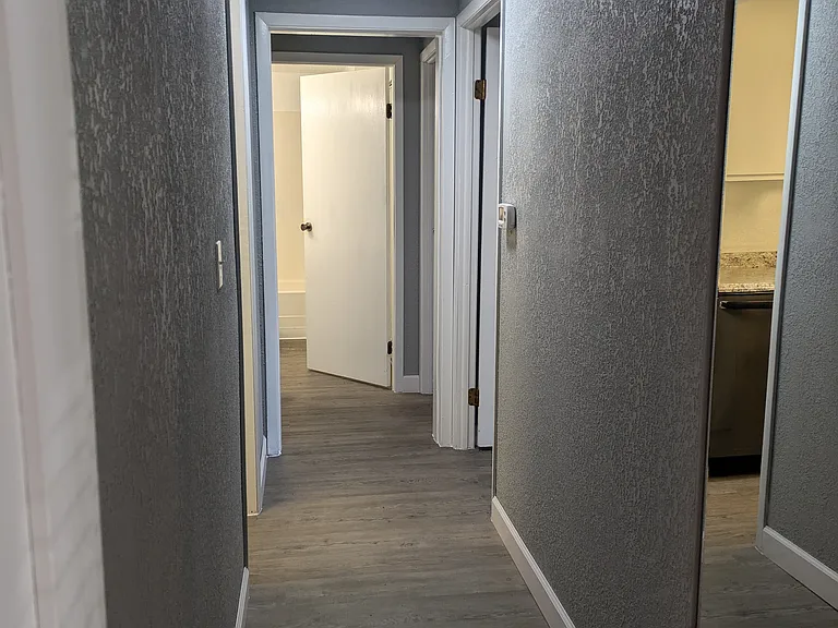 729 E Poinsettia Ave — Photo 7