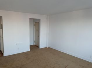 37 Avon Pl, Staten Island, NY 10301
