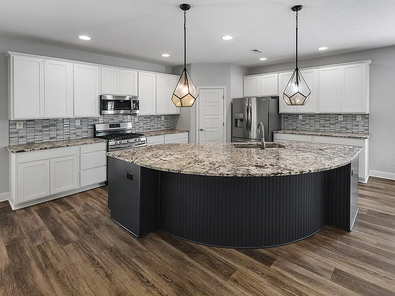 2107 Kangaroo Ln — Photo 9