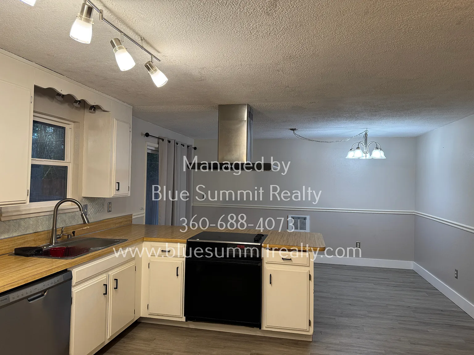 3 bed, 1241 sqft, $2,295 — Photo 3