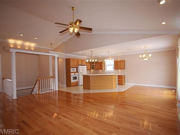 4th image of 315 Morhouse Dr