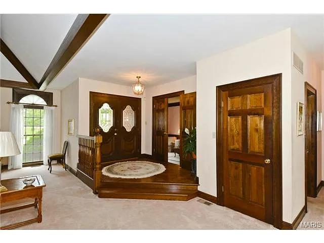 674 Pine Cone Ct photo 1