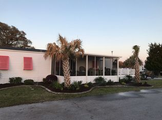 332 Blue Goose Ln, Newport, NC 28570