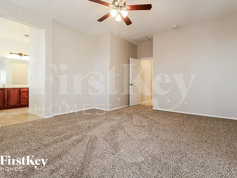 23781 W Hammond Ln — Photo 9