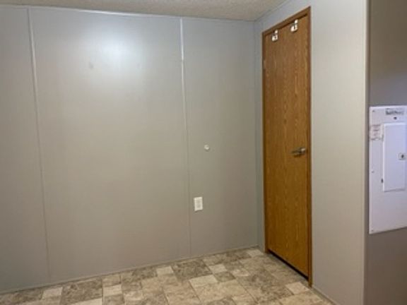 5th image of 53 Fortner Dr #13