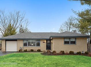 1124 Camille Ave, Deerfield, IL 60015