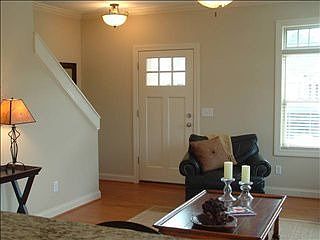 2nd image of 120 Mallard St