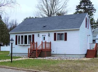 640 Edsel St, Kingsford, MI 49802