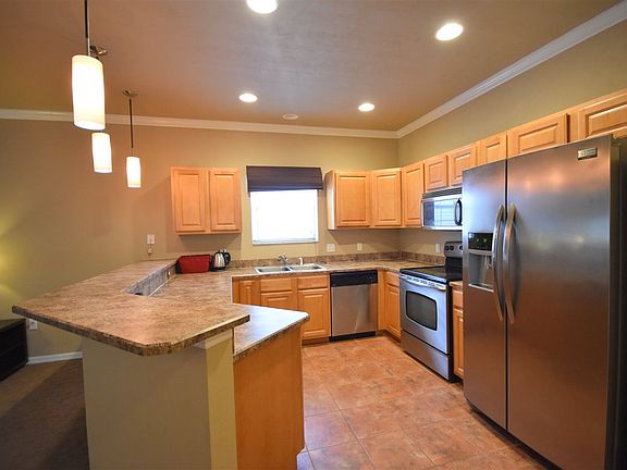 4th image of 7954 NW 47th Way