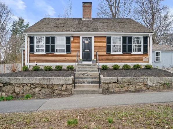 605 Main St, Hingham, MA 02043