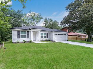 3526 Eve Dr E, Jacksonville, FL 32246