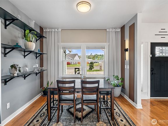 3rd image of 230 Swiss Avenue
