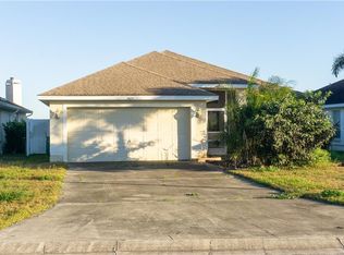 4020 Island Lakes Dr W, Winter Haven, FL 33881