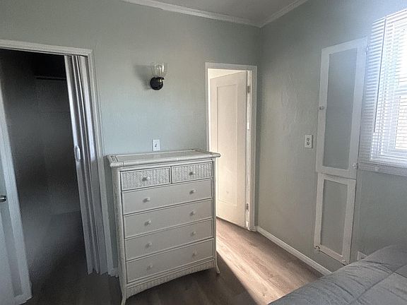 5th image of 407 W San Ysidro Blvd W #7