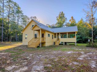 10003 Leaping Deer Ln, Tallahassee, FL 32309