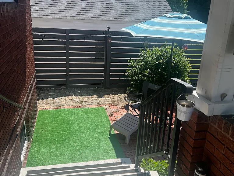 2247 Tremont Ave SW — Photo 7