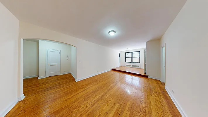 Rented by Bond New York | media 16