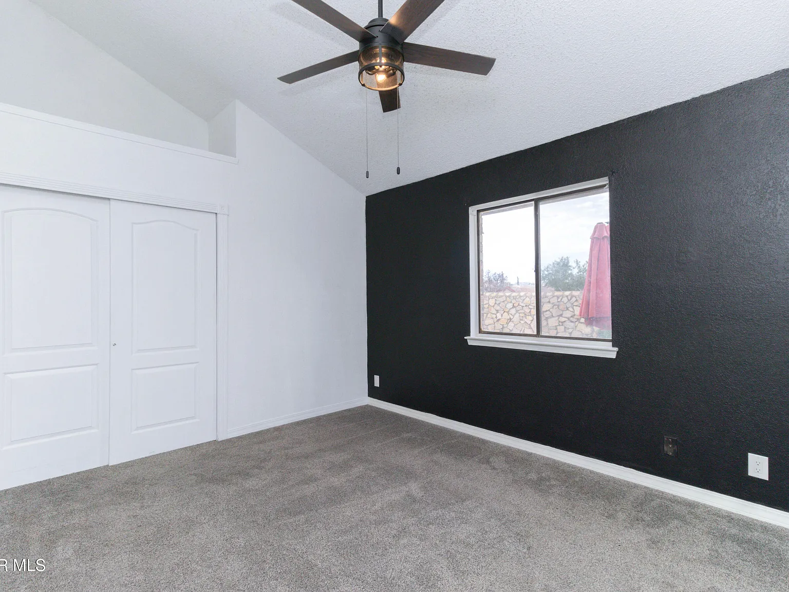 3 bed, 2.0 bath, 1200 sqft, $1,625 — Photo 4