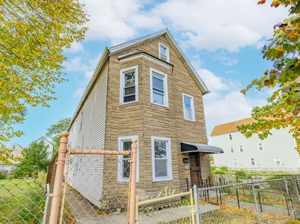 8428 S Green Bay Ave, Chicago, IL 60617