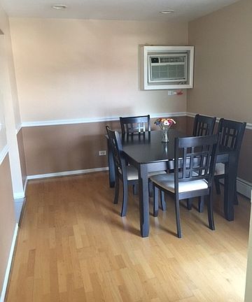 5th image of 8454 W Catalpa Ave Unit 9