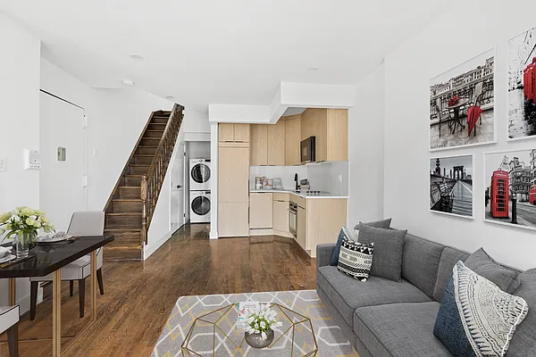 Rented by SERHANT. | media 2