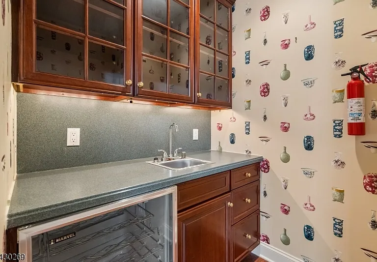 8 Morgan Ct — Photo 17