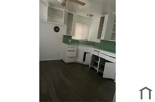 144 1/2 N Vecino Dr Photo 1