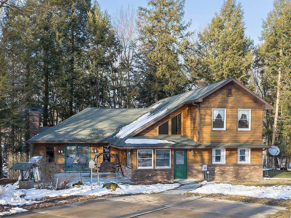 1st image of 22744 Middle Rd