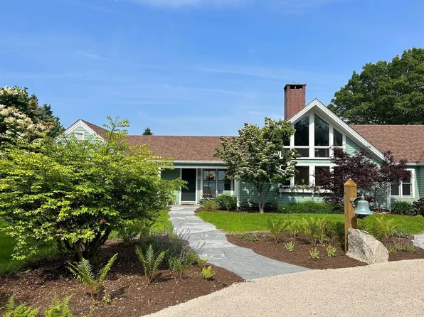8 Keel Way, Southwest Harbor, ME 04679