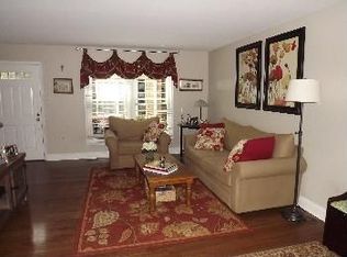 2502 S Arlington Mill Dr APT A, Arlington, VA 22206