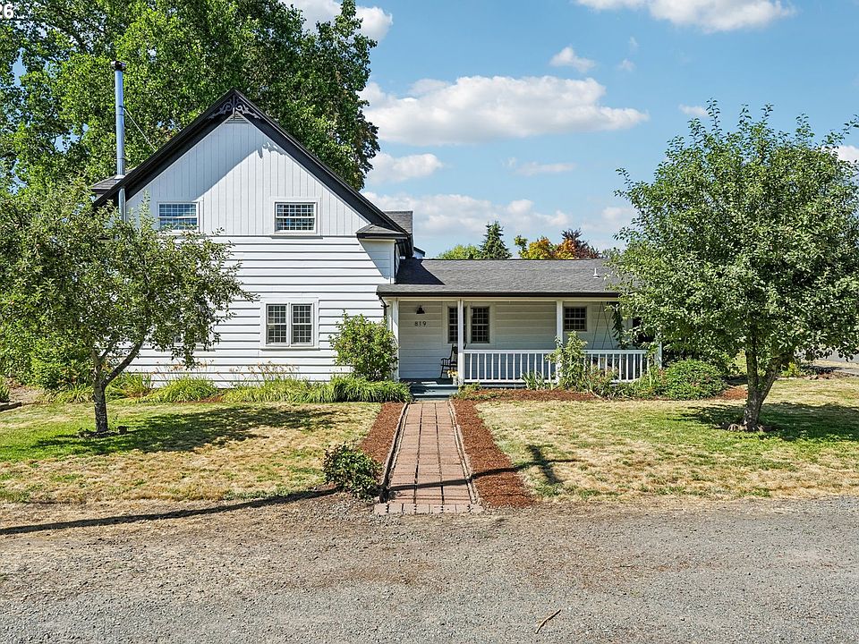 1st image of 819 Sierra Vista Dr