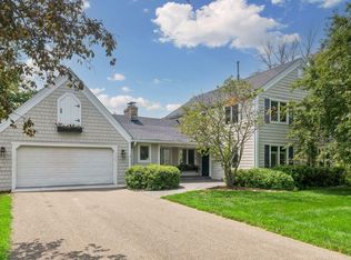 2775 White Oak Cir, Long Lake, MN 55356