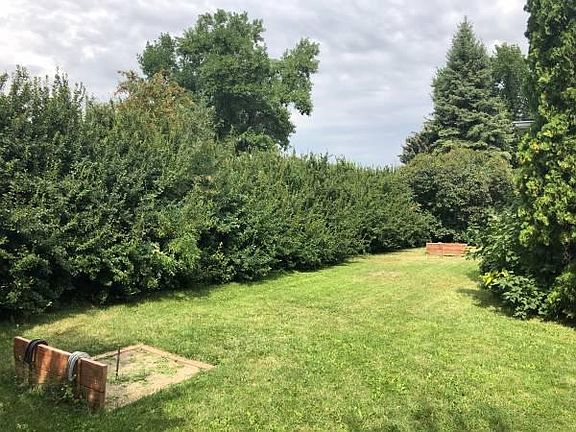 5th image of 2521 W Babcock St