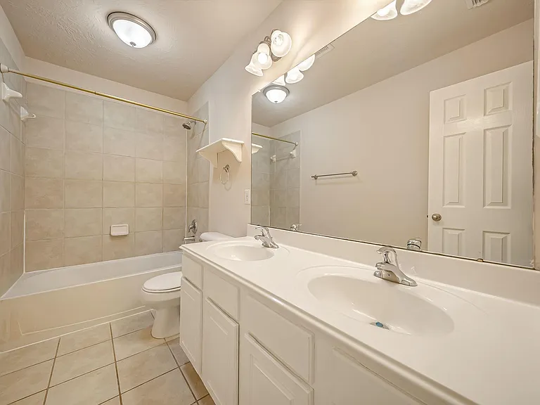 18106 Linden Forest Ln — Photo 27