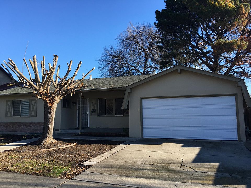 1st image of 7823 Starward Dr