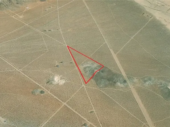 31450 Big Horn Rd, Lucerne Valley, CA 92356
