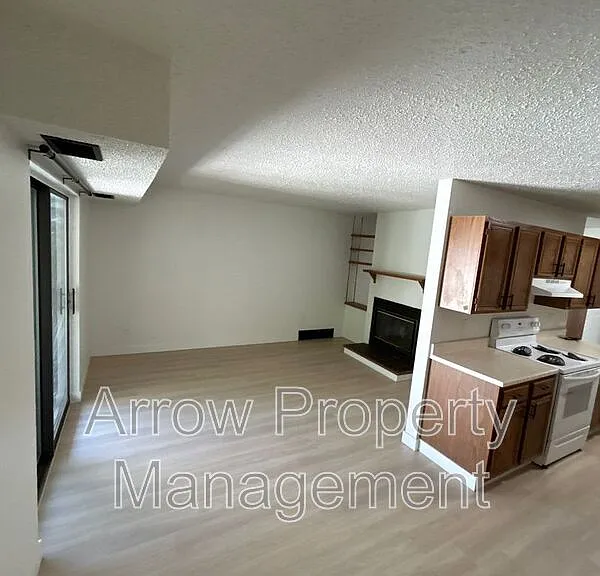 205 E Arbor Ave #310G — Photo 2