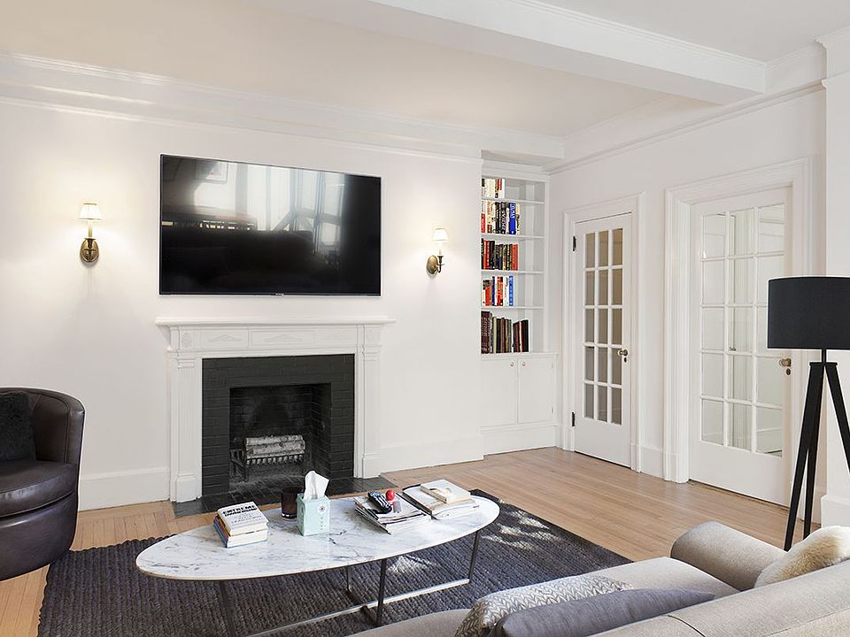 1st image of 212 E 48th St APT 9B