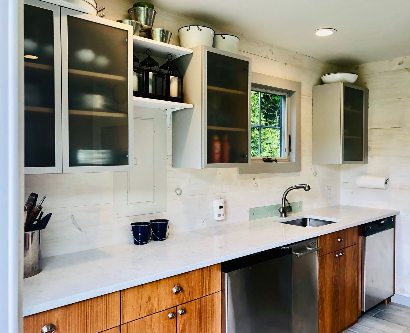  New Kitchen in Pool House